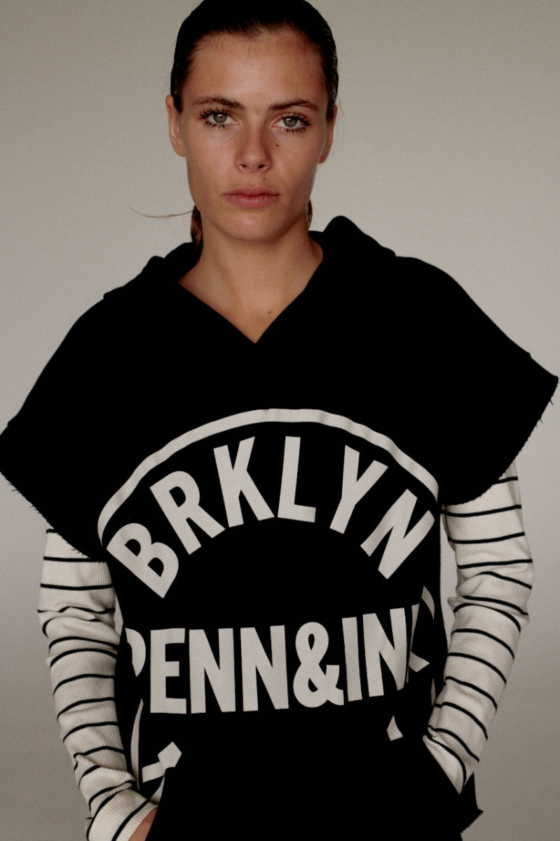 PENN&INK SWEATER HOODIE PRINT BLACK/ECRU